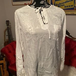 Women’s Simply Vera Blouse Size L